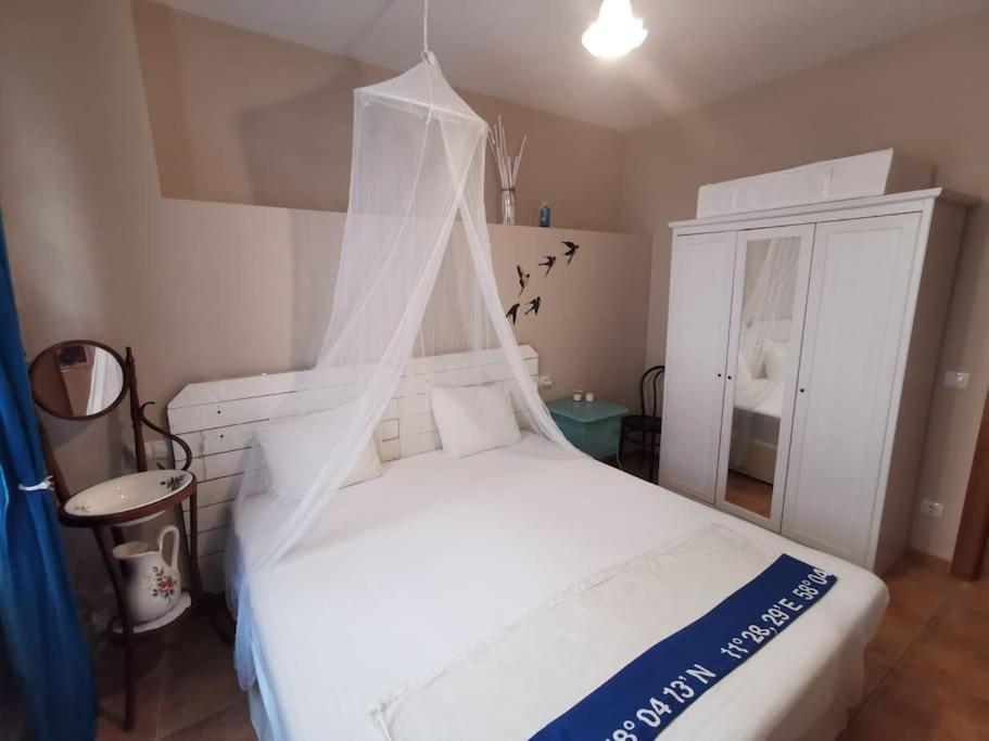 Ca L'Herminia Gironella Buitenkant foto